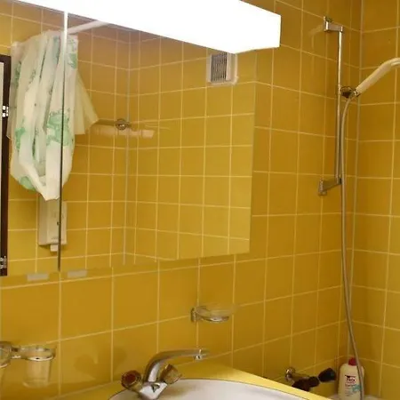 Sleeps 6 Wifi Мюррен
